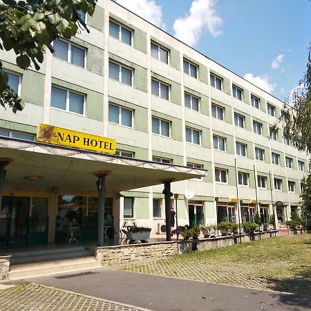 Hotel Nap Boedapest Buitenkant foto