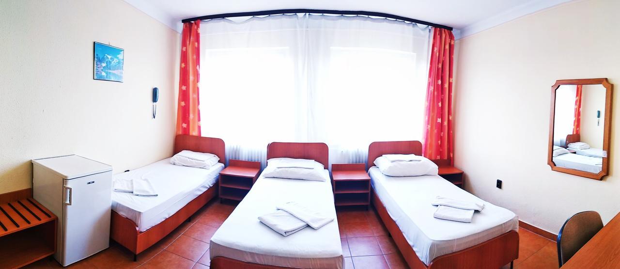 Hotel Nap Boedapest Buitenkant foto
