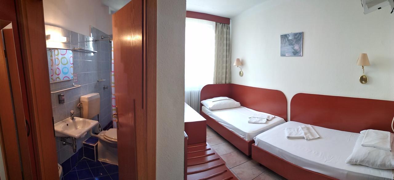 Hotel Nap Boedapest Buitenkant foto